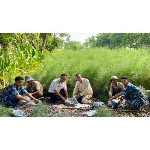 HANE Trao Tặng Cây Cho Các Đơn Vị Hải Quân